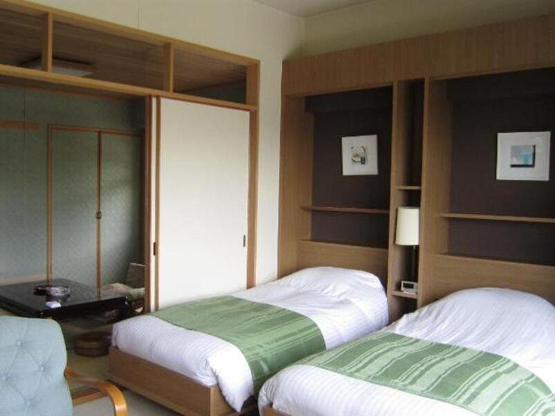 Hotel Spax Kusatsu Kusatsu  Exteriör bild
